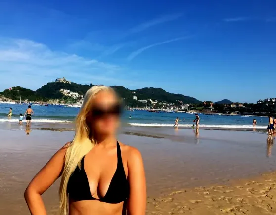 Alba, 35
