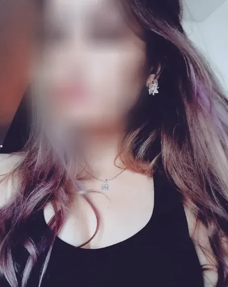 Frederikke, 32